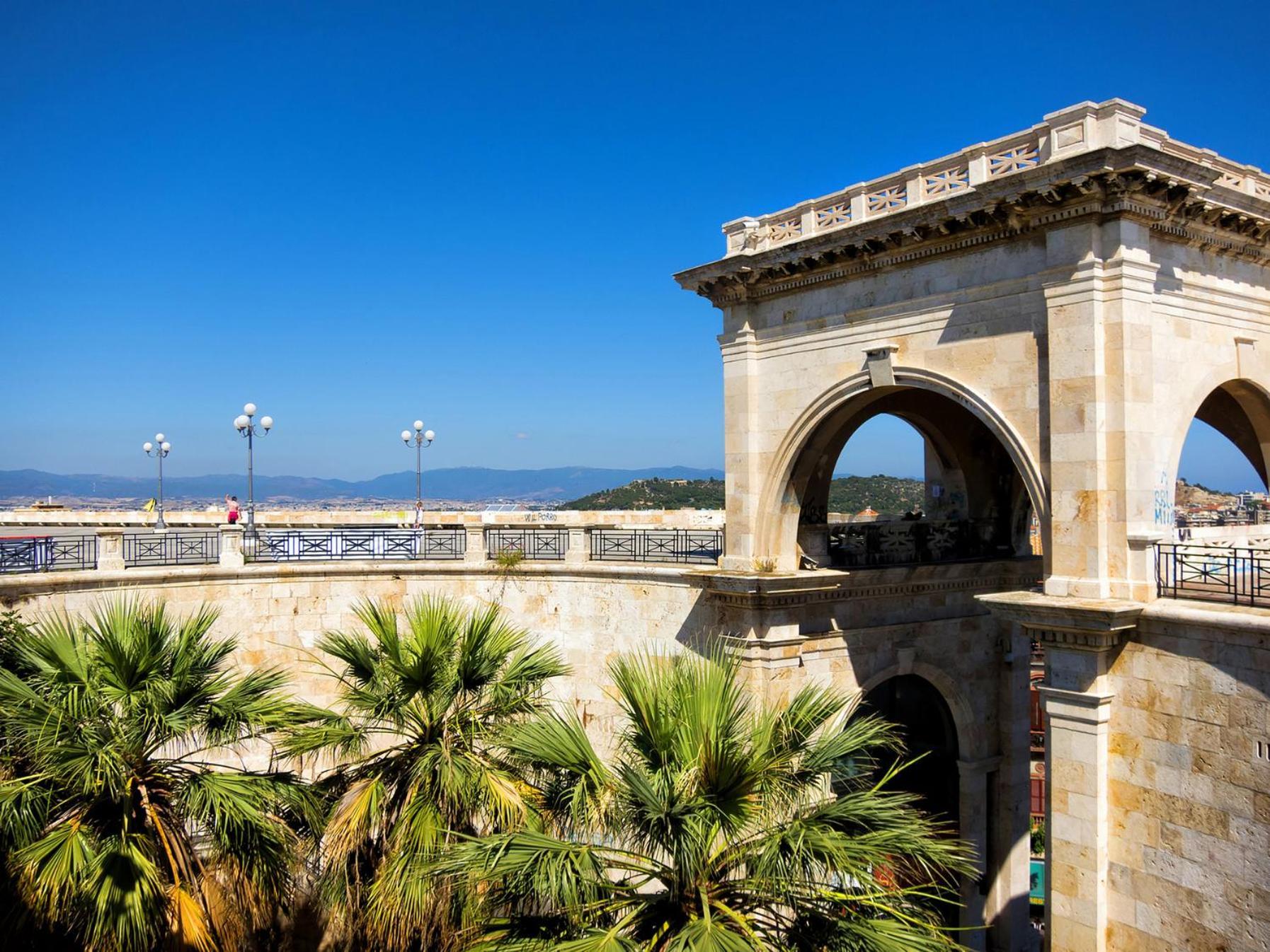 Centro Storico Lovely House R9345 Cagliari Luaran gambar
