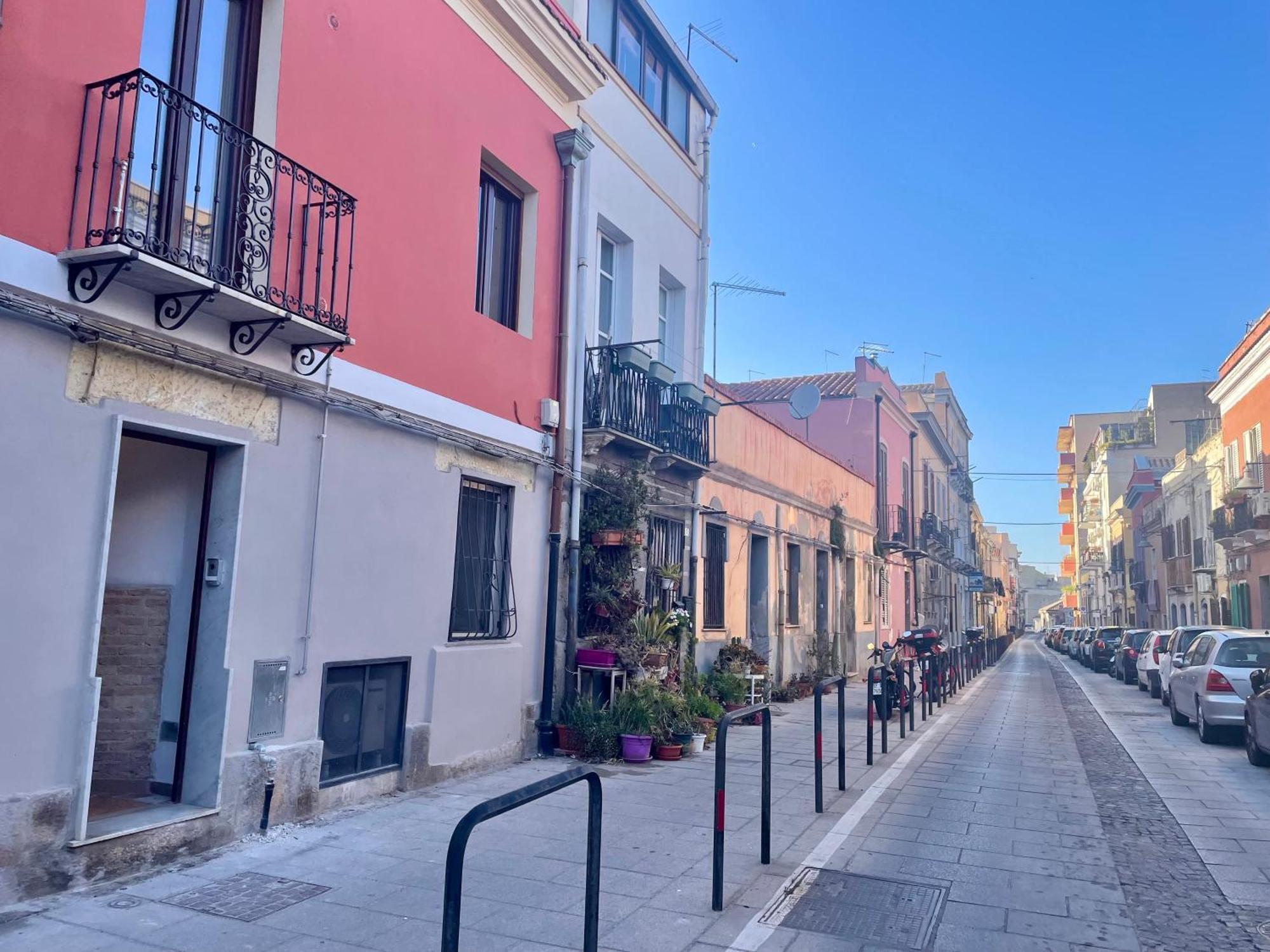Centro Storico Lovely House R9345 Cagliari Luaran gambar